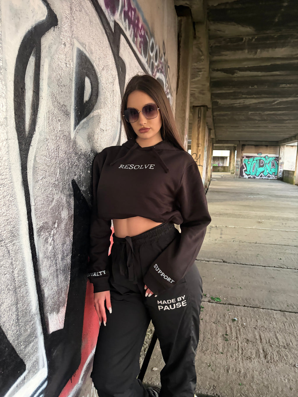 BLACK HOODIE ,,SUPPORT AND LOYALTY"