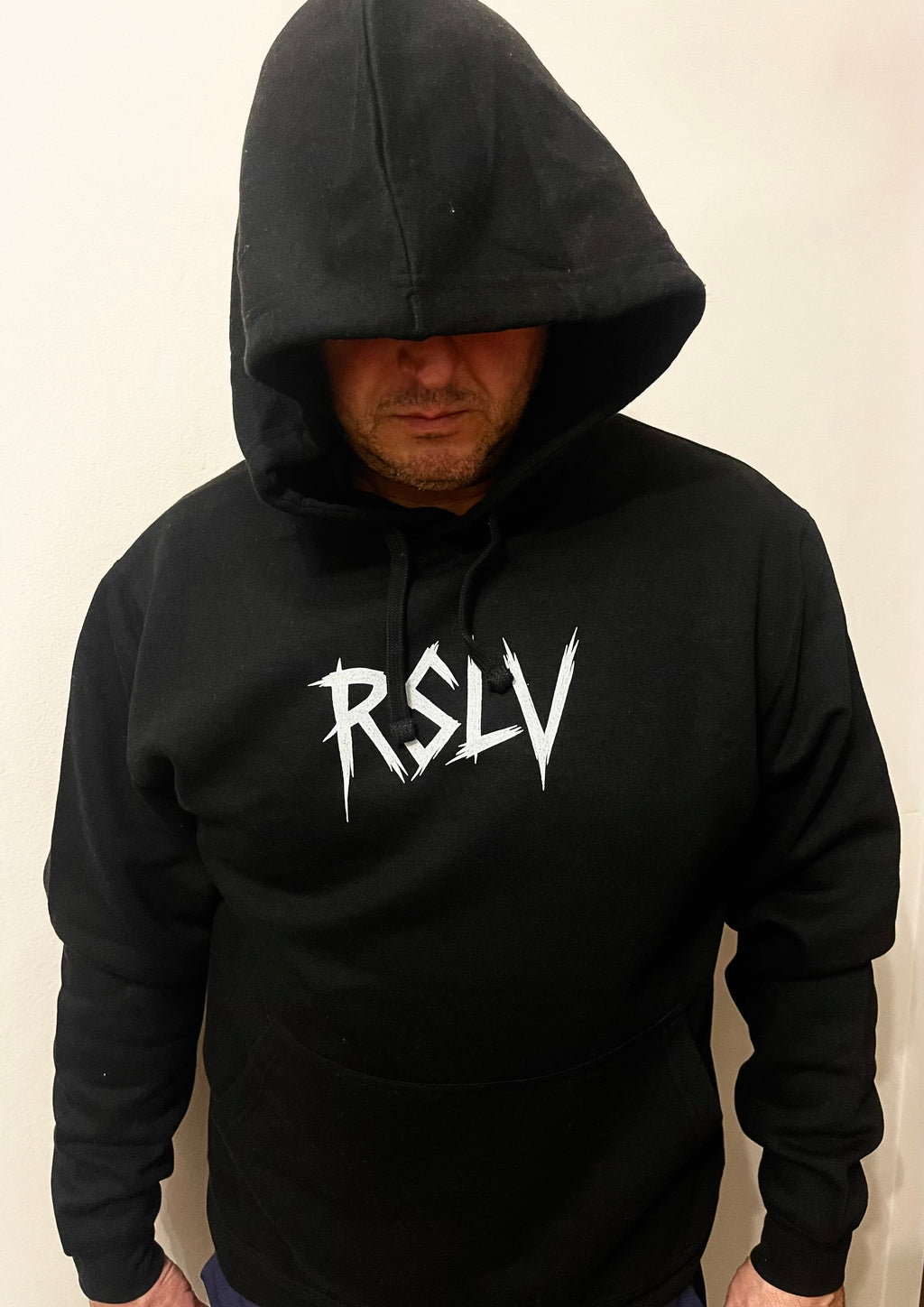 HOODIE  -,,RSLV”